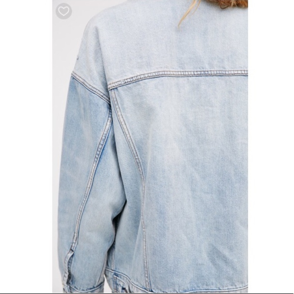 Free People Denim Trucker Jacket 25 Year Wash - Picture 4 of 8